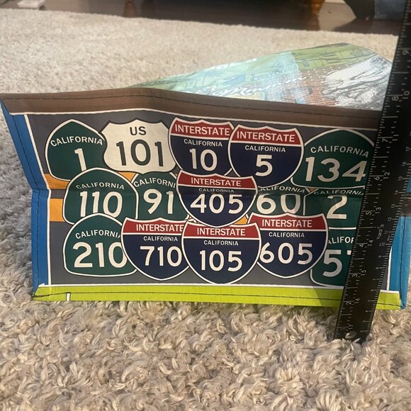 Trader Joe’s Reusable Grocery Bags Lot Of 2 California Avocado NWT - Picture 8 of 10